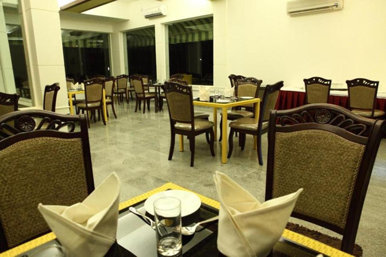 Esthell Village Resort Mahabalipuram Extérieur photo